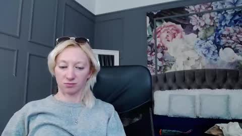 Natalie online show from 02.11.25