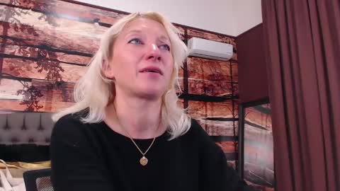 Natalie online show from 12.15.25