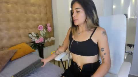   online show from 02.06.26