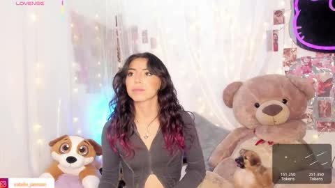 Snapshot of natalie_jaensen chatting on 02.08.26 online show from 02.08.26