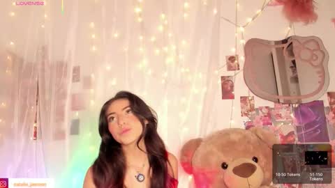 Snapshot of natalie_jaensen chatting on 03.08.26 online show from 03.08.26