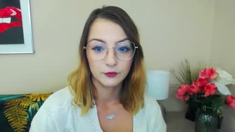 Snapshot of natalie_live chatting on 02.13.25 NatalieSexy online show from 02.13.25