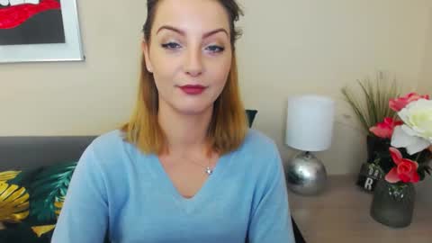 Snapshot of natalie_live chatting on 02.21.25 NatalieSexy online show from 02.21.25