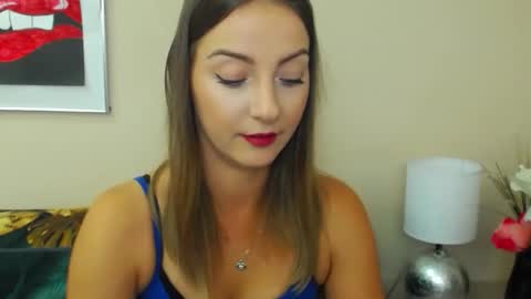 Snapshot of natalie_live chatting on 09.15.25 NatalieSexy online show from 09.15.25