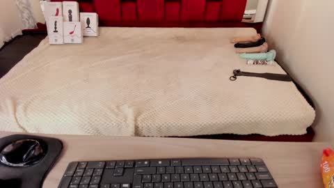 N A T A L I A online show from 01.05.25