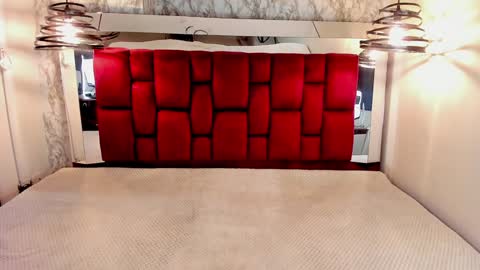 N A T A L I A online show from 01.31.25