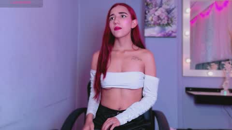 Snapshot of natalliapradas chatting on 10.09.25 natalliapradas online show from 10.09.25