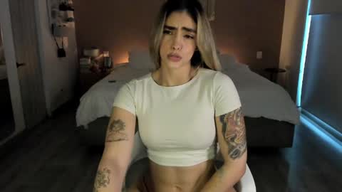 anatalybee online show from 05.02.26