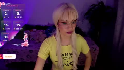 Snapshot of nataly_29 chatting on 10.12.25 MissNatis online show from 10.12.25