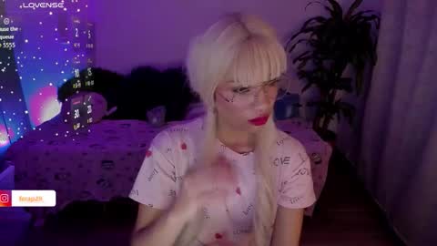 Snapshot of nataly_29 chatting on 02.21.26 MissNatis online show from 02.21.26