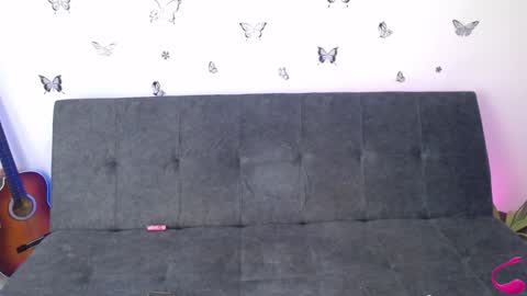 Snapshot of natalygreww chatting on 01.28.25 online show from 01.28.25