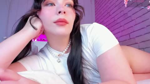 Snapshot of natalyhayes chatting on 06.01.26 Nataly online show from 06.01.26