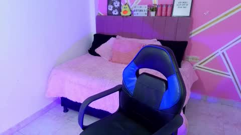 natasha_romanof18 online show from 03.10.26