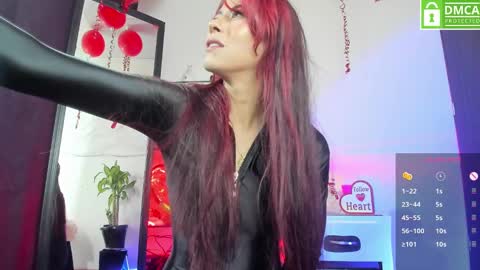 Natasha Anurak online show from 02.17.25