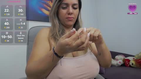 natashaboobs online show from 11.03.25