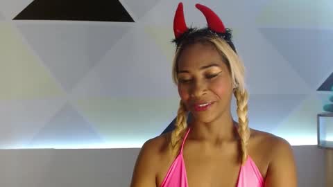 natashadormat online show from 12.30.24