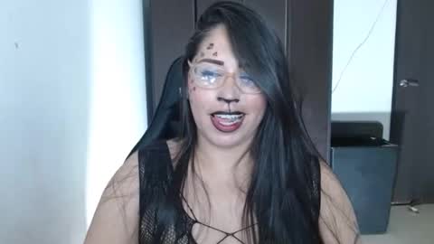 Natasha Smithe  online show from 10.31.25