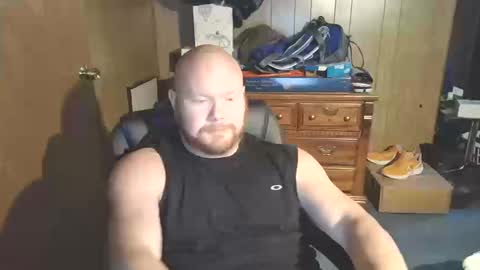 Snapshot of nate_b99 chatting on 10.16.25 Nate online show from 10.16.25