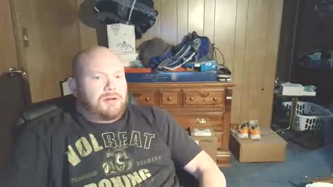 Snapshot of nate_b99 chatting on 12.16.25 Nate online show from 12.16.25