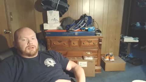 Snapshot of nate_b99 chatting on 12.18.25 Nate online show from 12.18.25