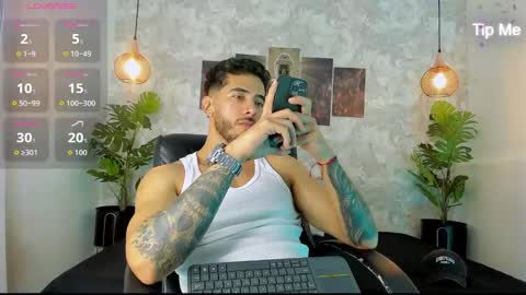 Snapshot of nate_franco chatting on 11.14.25 Nate Franco online show from 11.14.25