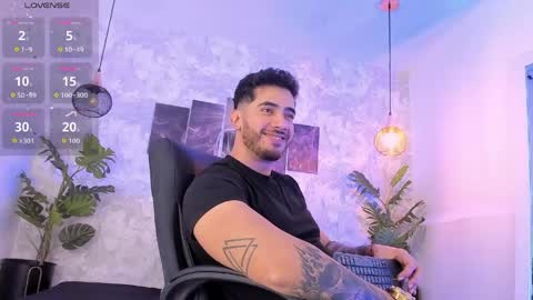 Snapshot of nate_franco chatting on 05.12.26 Nate Franco online show from 05.12.26