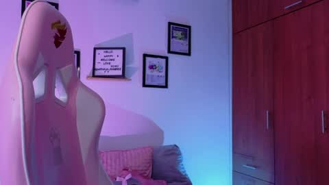 Nathalia Ramirez online show from 05.01.26