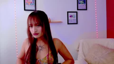 Nathalia Ramirez online show from 06.16.26