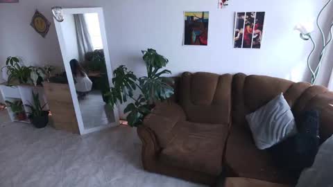 Nathalia  online show from 09.10.25