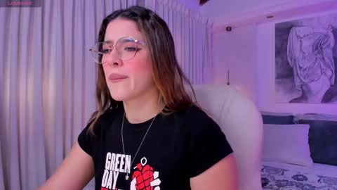 Snapshot of nathalie_rivers chatting on 03.05.26 NATHALIE online show from 03.05.26