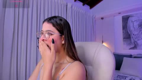 Snapshot of nathalie_rivers chatting on 03.07.26 NATHALIE online show from 03.07.26