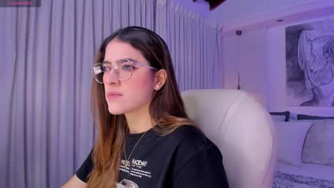 Snapshot of nathalie_rivers chatting on 03.20.26 NATHALIE online show from 03.20.26