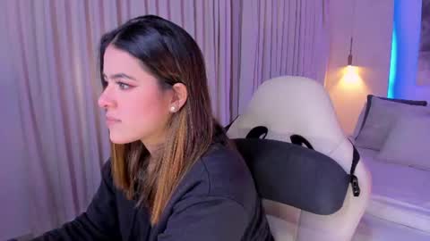NATHALIE online show from 06.22.26