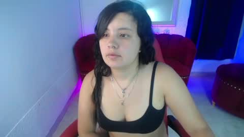 Snapshot of nathaly_low chatting on 07.02.26 nathaly low online show from 07.02.26