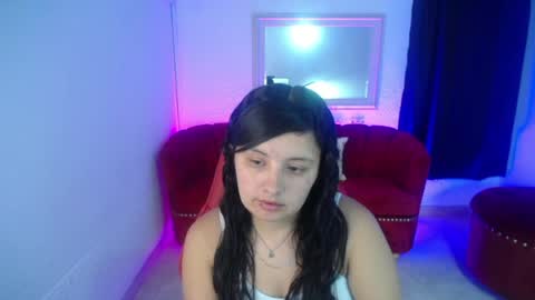 Snapshot of nathaly_low chatting on 07.09.26 nathaly low online show from 07.09.26