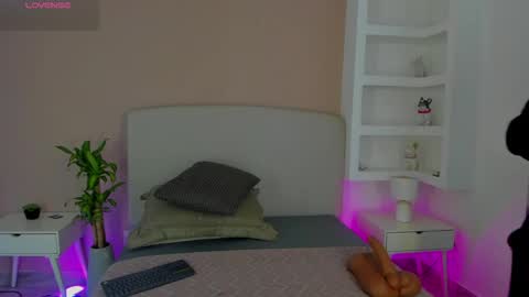 Snapshot of nathalyn05 chatting on 05.26.26 NATHALY online show from 05.26.26