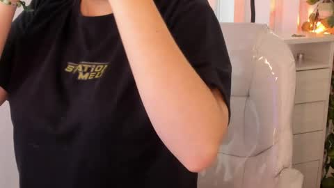 nathalyy_ds online show from 05.12.26