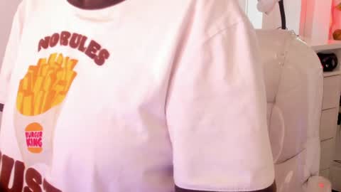 Snapshot of nathalyy_ds chatting on 06.28.26 nathalyy_ds online show from 06.28.26