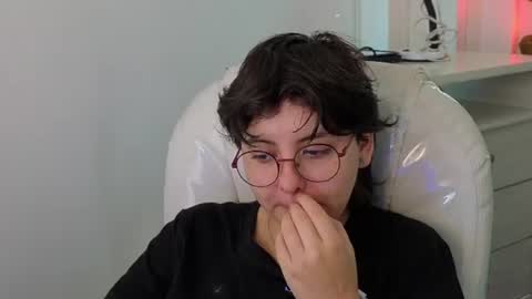 Snapshot of nathalyy_ds chatting on 07.22.26 nathalyy_ds online show from 07.22.26
