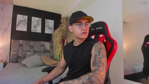 nathan_gross online show from 02.06.25