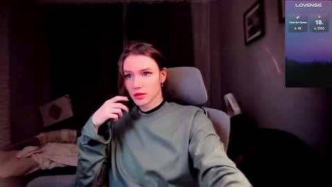 Snapshot of nathan_lucas chatting on 10.01.25 This name is so sexy you cant pronounce it. online show from 10.01.25