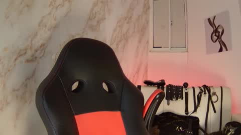 Snapshot of nathan_shimmer chatting on 03.08.26 nathan_shimmer online show from 03.08.26