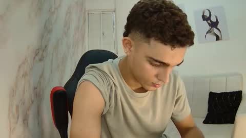 Snapshot of nathan_shimmer chatting on 03.21.26 nathan_shimmer online show from 03.21.26