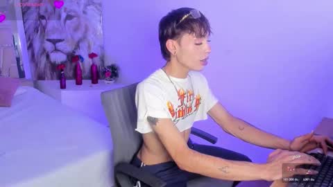 Snapshot of nathanaelfox chatting on 02.14.26 NATHAN online show from 02.14.26