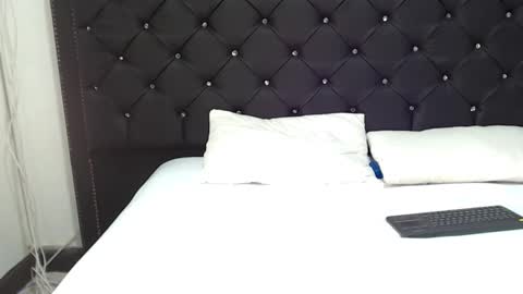 Snapshot of nathanbrookss chatting on 12.17.25 NathanBrooks online show from 12.17.25