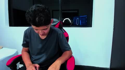 Snapshot of nathanbrookss chatting on 12.22.25 NathanBrooks online show from 12.22.25