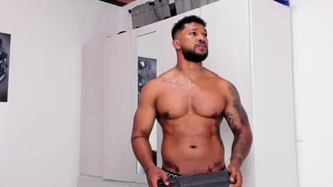 Snapshot of nathanielgrey1 chatting on 12.18.24 Nathaniel Grey online show from 12.18.24