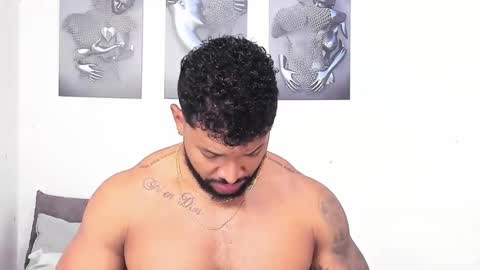 Snapshot of nathanielgrey1 chatting on 01.17.25 Nathaniel Grey online show from 01.17.25