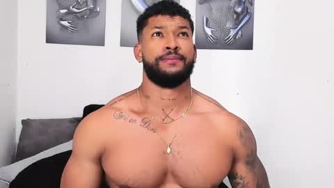 Snapshot of nathanielgrey1 chatting on 02.25.25 Nathaniel Grey online show from 02.25.25