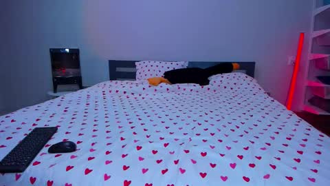 Snapshot of natishaloveu chatting on 11.04.25 Tisha online show from 11.04.25